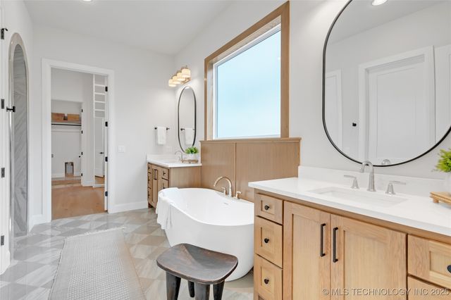 11922 S Vandalia Avenue, Tulsa, OK 74137