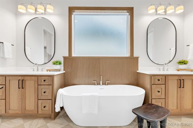 11922 S Vandalia Avenue, Tulsa, OK 74137