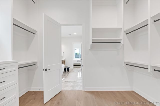 11922 S Vandalia Avenue, Tulsa, OK 74137