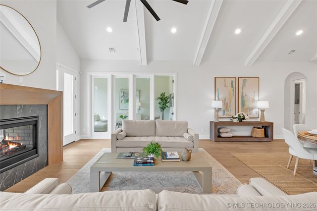 11922 S Vandalia Avenue, Tulsa, OK 74137