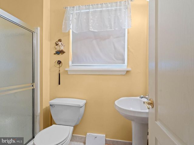 222 BRADLEY AVE, Haddonfield, NJ 08033