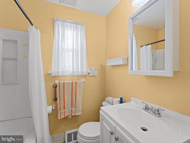 222 BRADLEY AVE, Haddonfield, NJ 08033