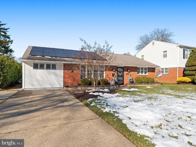 222 BRADLEY AVE, Haddonfield, NJ 08033