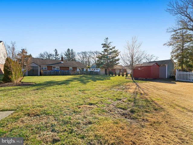 222 BRADLEY AVE, Haddonfield, NJ 08033