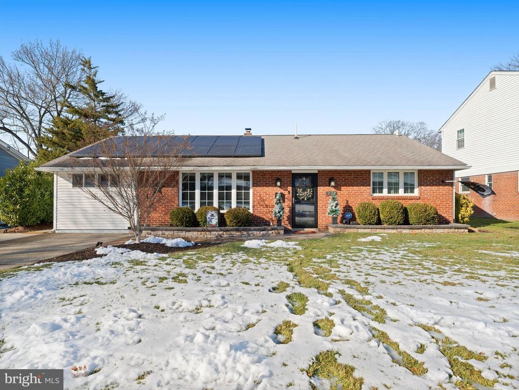 222 BRADLEY AVE, Haddonfield, NJ 08033