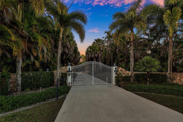 8035 Dillman Road, West Palm Beach, FL 33411