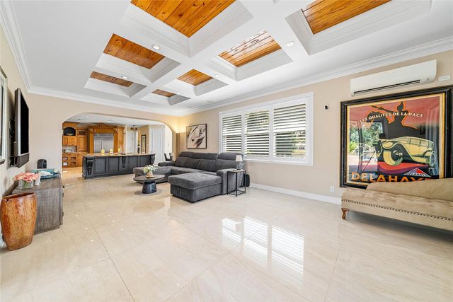 8035 Dillman Road, West Palm Beach, FL 33411