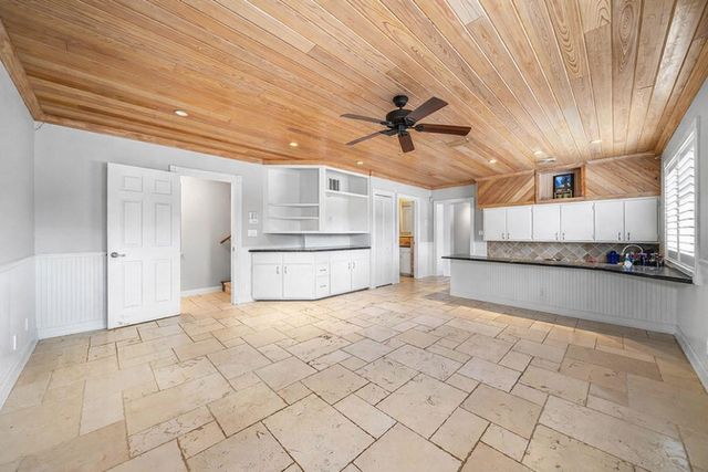 8035 Dillman Road, West Palm Beach, FL 33411