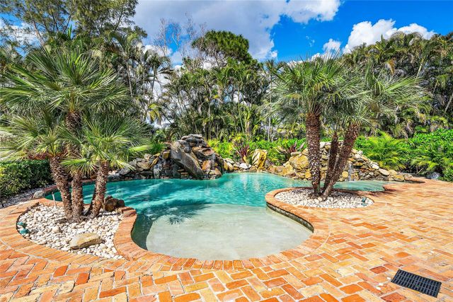 8035 Dillman Road, West Palm Beach, FL 33411