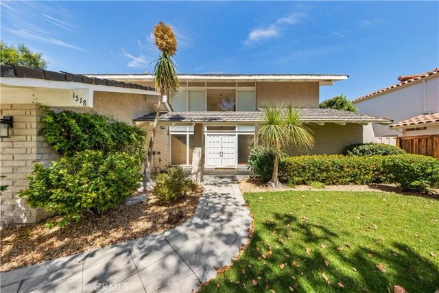 1518 Brentford, Westlake Village, CA 91361