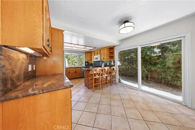 1518 Brentford, Westlake Village, CA 91361
