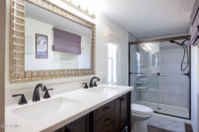 450 W Sunwest Drive 200, Casa Grande, AZ 85122