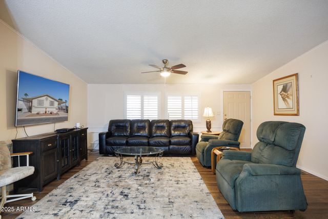 450 W Sunwest Drive 200, Casa Grande, AZ 85122