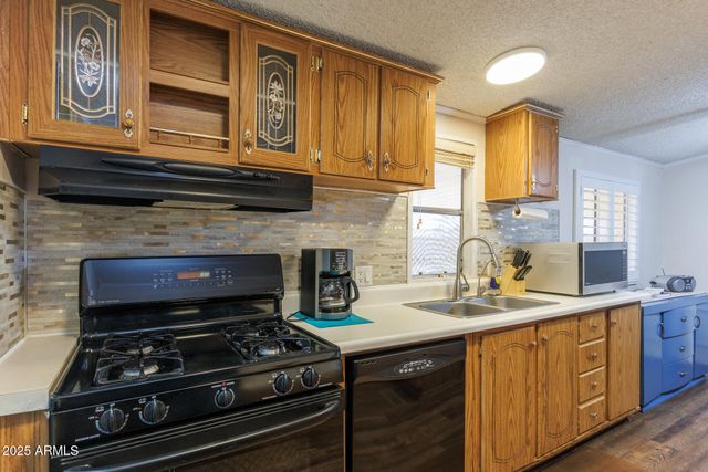 450 W Sunwest Drive 200, Casa Grande, AZ 85122