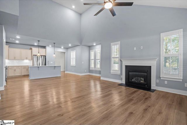 1536 Shallons Court, Spartanburg, SC 29301