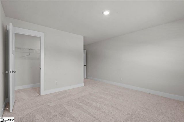 1536 Shallons Court, Spartanburg, SC 29301