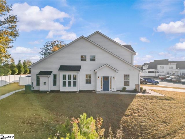 1536 Shallons Court, Spartanburg, SC 29301