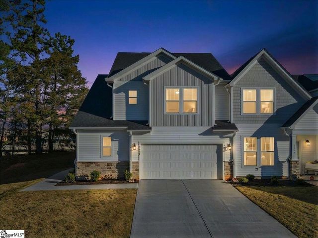 1536 Shallons Court, Spartanburg, SC 29301