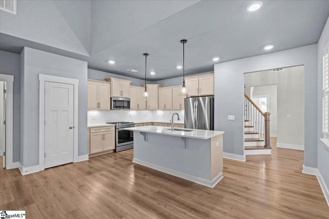 1536 Shallons Court, Spartanburg, SC 29301