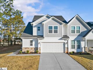 1536 Shallons Court, Spartanburg, SC 29301