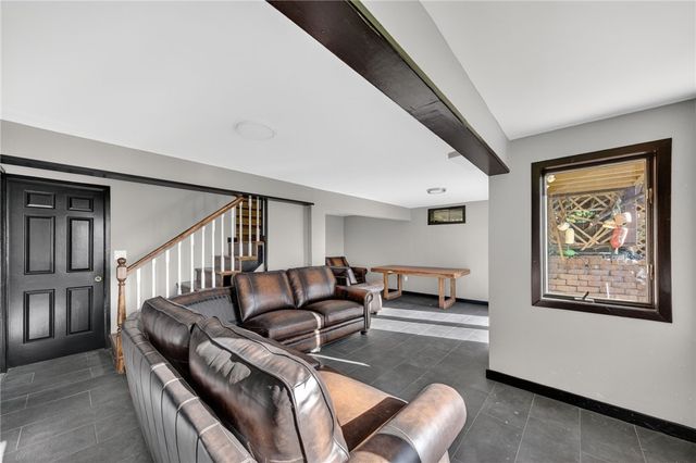 199 Lepes Road, Tiverton, RI 02878