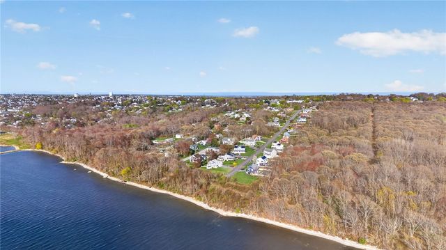 199 Lepes Road, Tiverton, RI 02878
