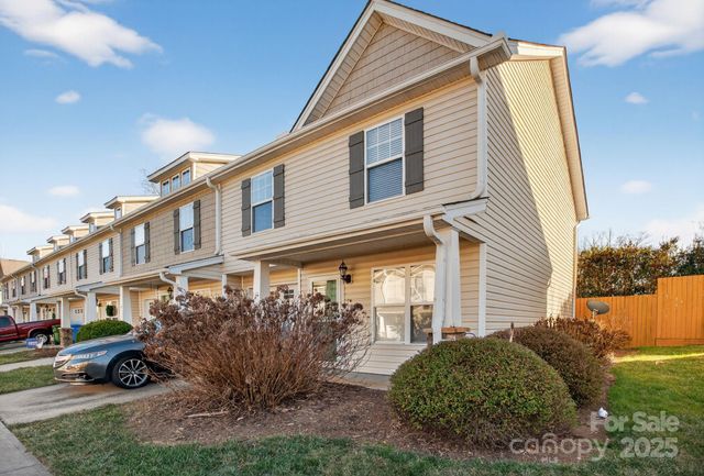 82 Old Salem Court, Fletcher, NC 28732