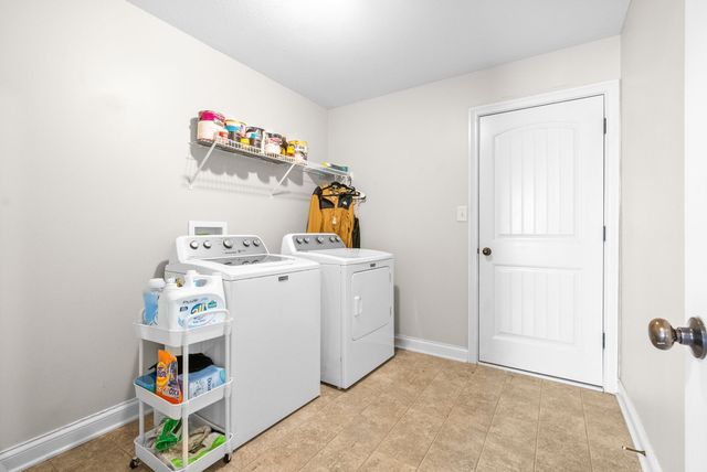 3479 Bradfield Dr, Clarksville, TN 37042