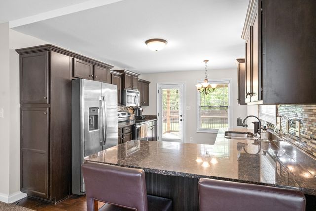 3479 Bradfield Dr, Clarksville, TN 37042