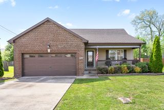 3479 Bradfield Dr, Clarksville, TN 37042