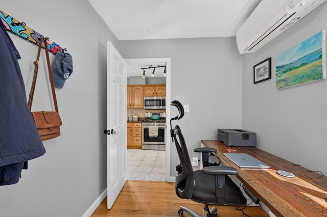 15 Draper St, Medford, MA 02155