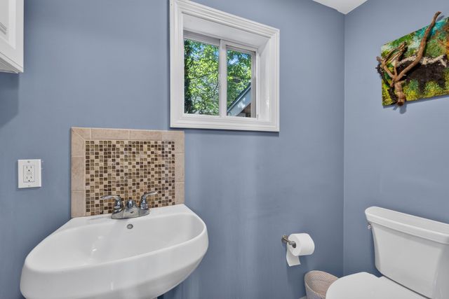 15 Draper St, Medford, MA 02155