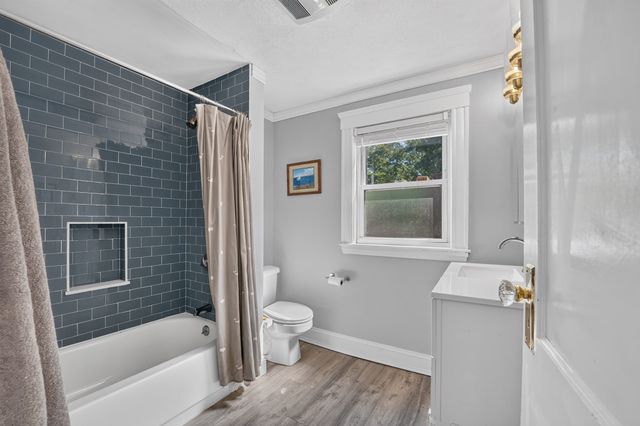 15 Draper St, Medford, MA 02155