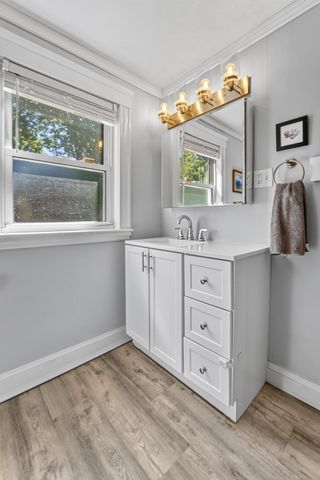 15 Draper St, Medford, MA 02155