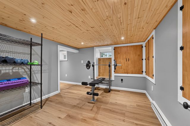 15 Draper St, Medford, MA 02155
