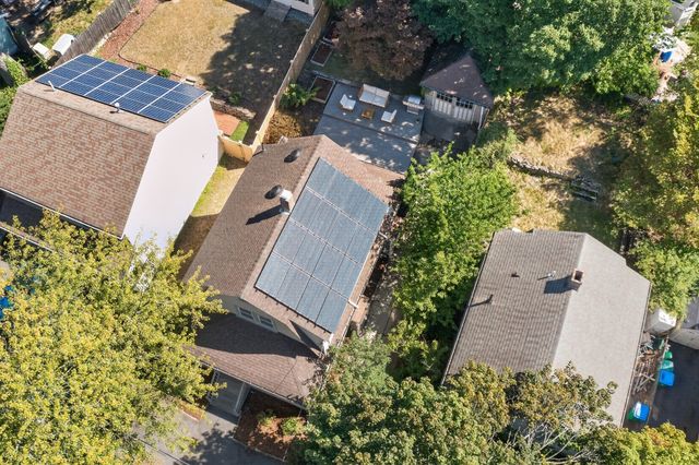 15 Draper St, Medford, MA 02155