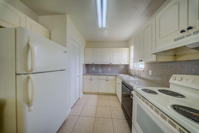 1648 NW 13th Street, Fort Lauderdale, FL 33311