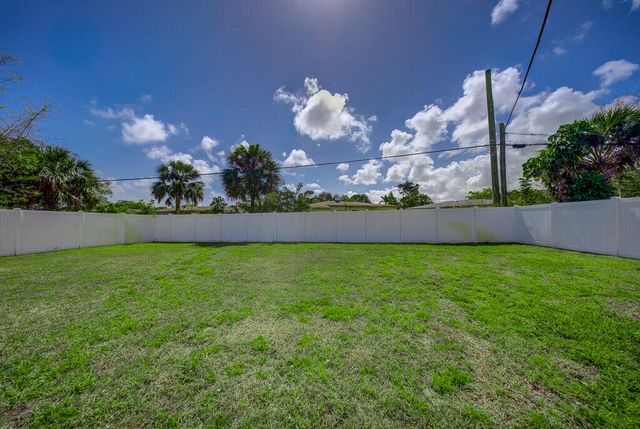 1648 NW 13th Street, Fort Lauderdale, FL 33311