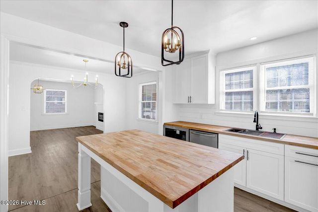 218 S West Street, Ahoskie, NC 27910