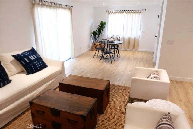 2640 Dalton Avenue, Los Angeles, CA 90018