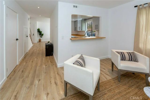 2640 Dalton Avenue, Los Angeles, CA 90018
