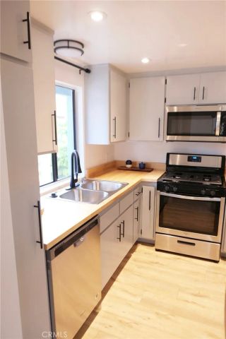 2640 Dalton Avenue, Los Angeles, CA 90018
