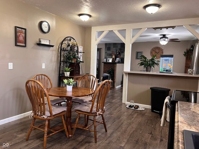 2 Walden Drive, Gas City, IN 46933