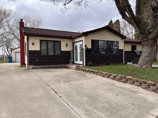 2 Walden Drive, Gas City, IN 46933