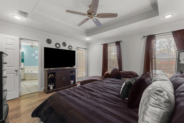 8 Holly Trail, Petal, MS 39465