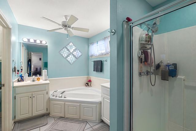 8 Holly Trail, Petal, MS 39465