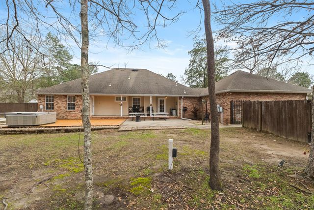 8 Holly Trail, Petal, MS 39465