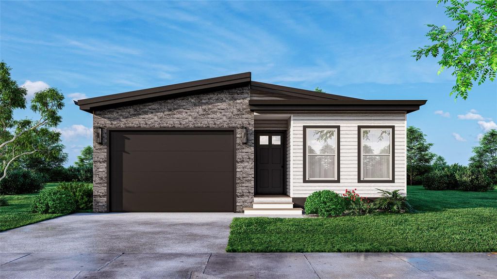 2032 Applewood DR, Lockhart, TX 78644