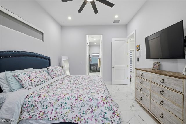 2842 8th AVE NE, Naples, FL 34120