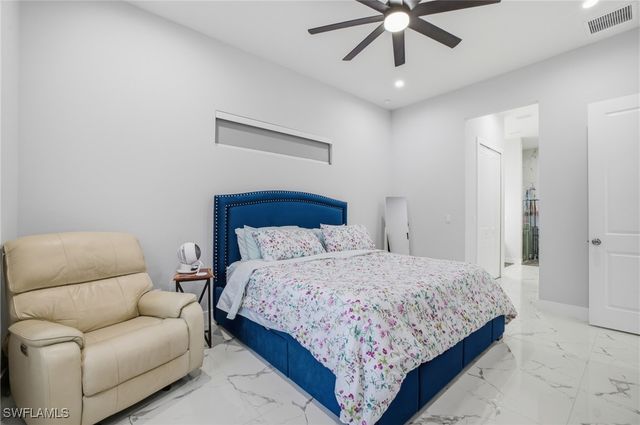 2842 8th AVE NE, Naples, FL 34120